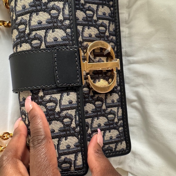 Dior 30 Montaigne Chain Bag - Picture 10 of 10